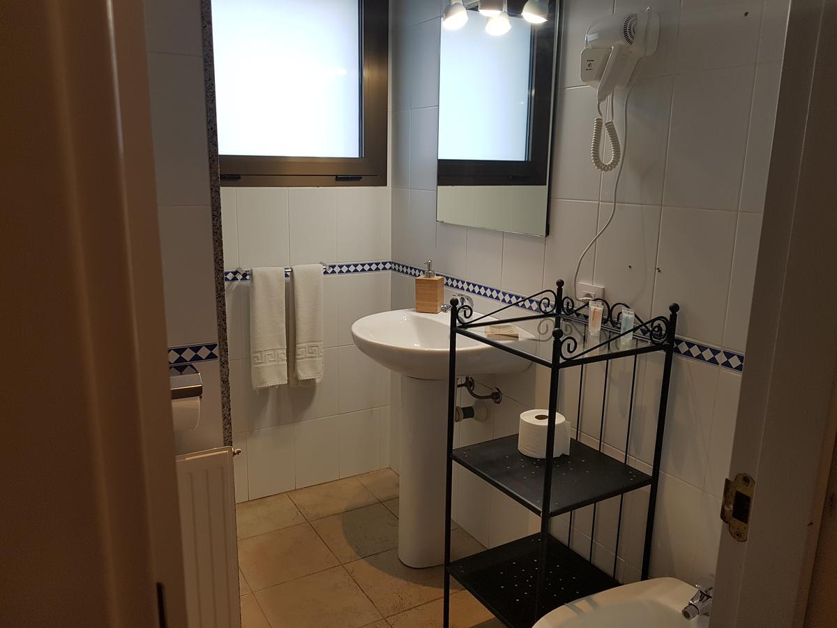Hostal De L'Aigua Sant Llorenc de la Muga Zewnętrze zdjęcie